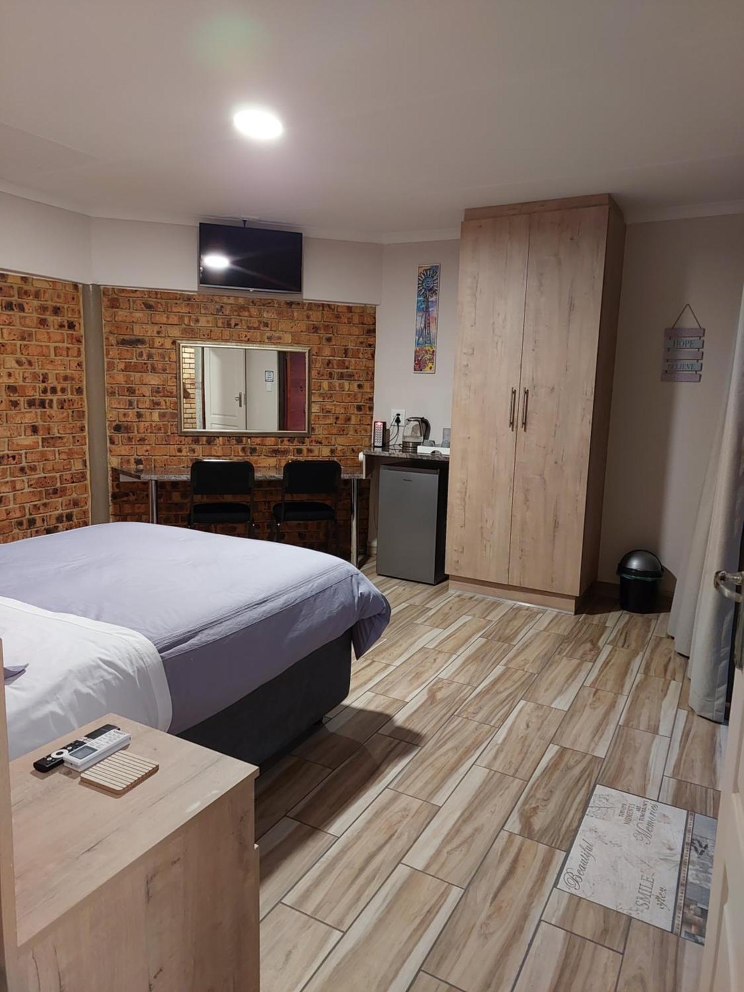 Twins Guest House Astoni Вандербейлпарк Стая снимка